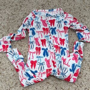 Cozy Bow-Print Footie Pajamas in Pink & Blue